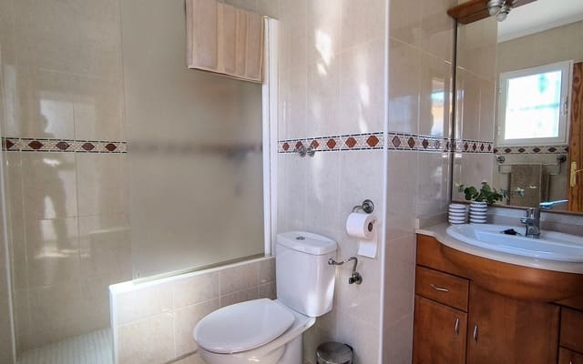 3 sypialnia Willa na sprzedaż w Lo Crispin, Algorfa z basenem garażem - 235 000 € (Ref: 9784895)