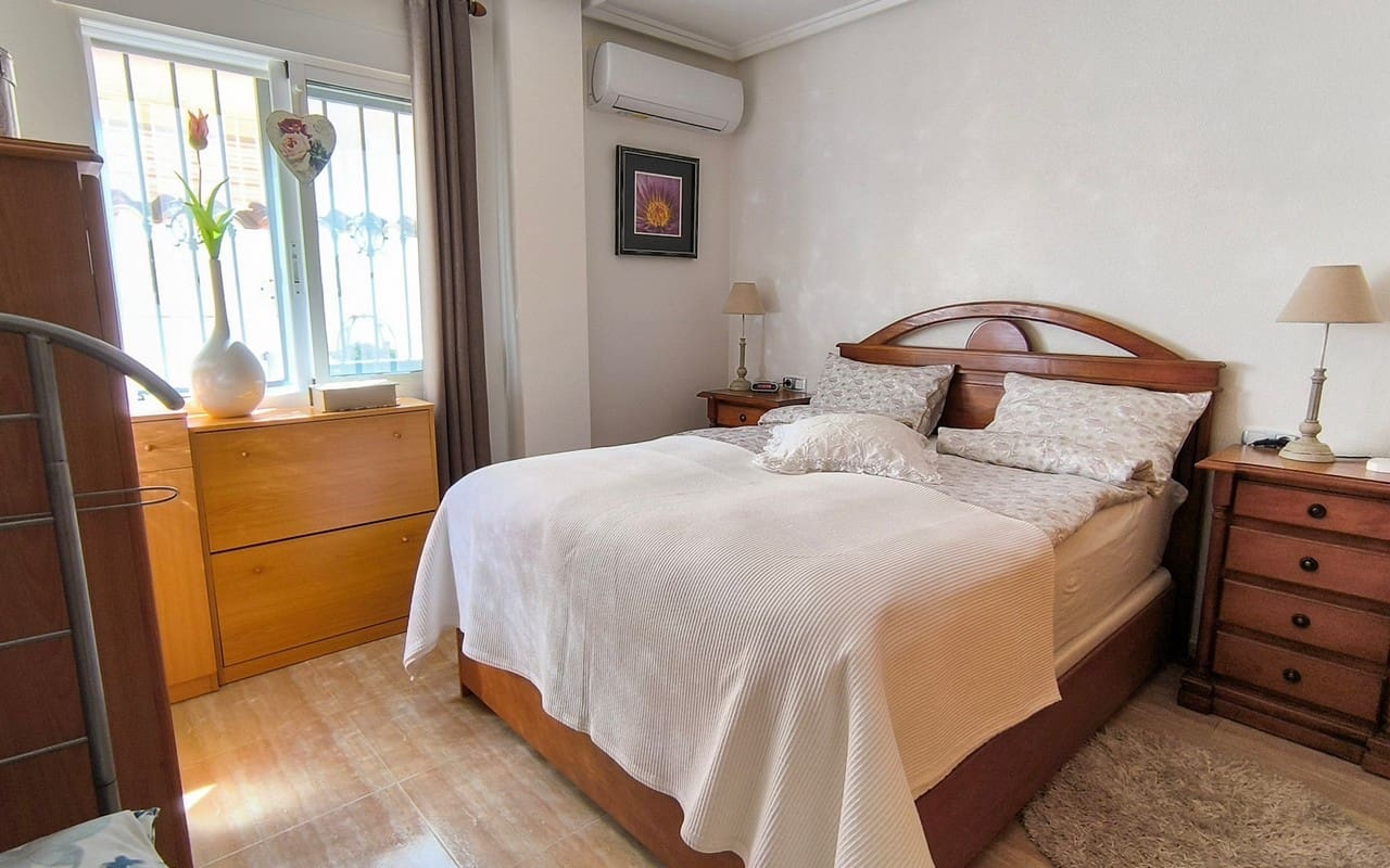 3 sypialnia Willa na sprzedaż w Lo Crispin z basenem garażem - 235 000 € (Ref: 9784895)