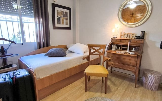 3 sypialnia Willa na sprzedaż w Lo Crispin, Algorfa z basenem garażem - 235 000 € (Ref: 9784895)