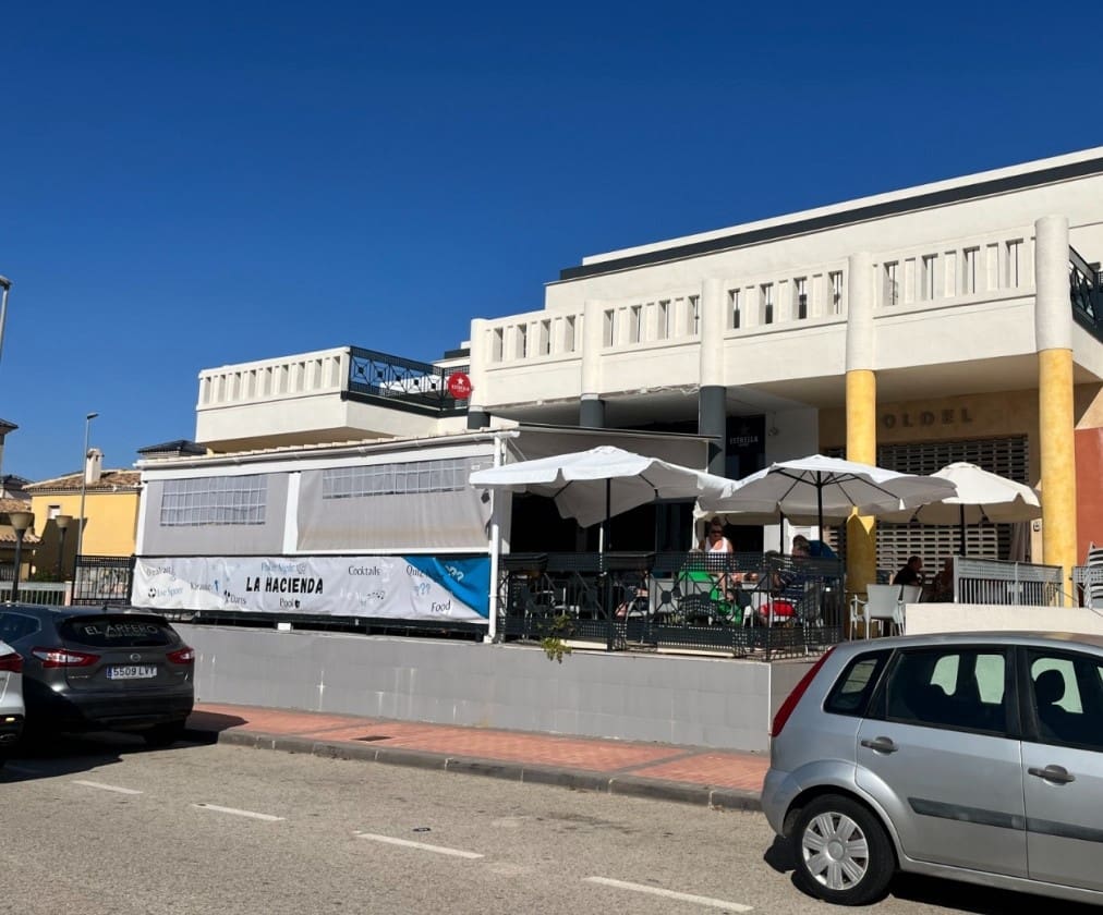 3 sypialnia Willa na sprzedaż w Lo Crispin z basenem garażem - 235 000 € (Ref: 9784895)