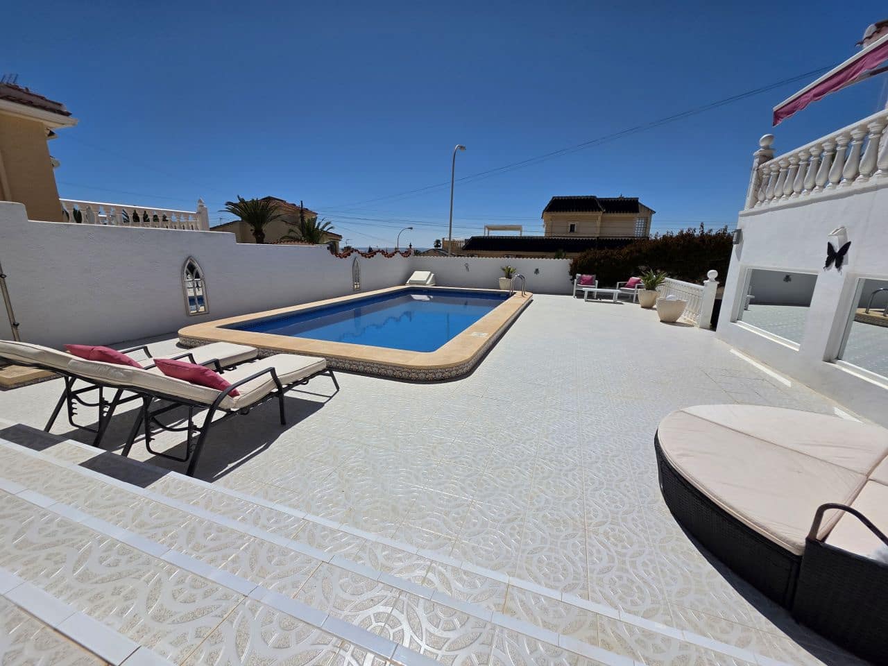 4 bedroom Villa for sale in Rojales - € 495,000 (Ref: 9784899)