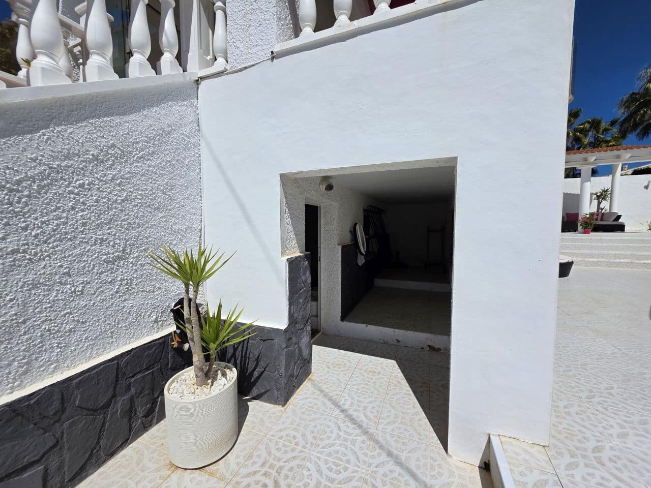 4 bedroom Villa for sale in Rojales - € 495,000 (Ref: 9784899)