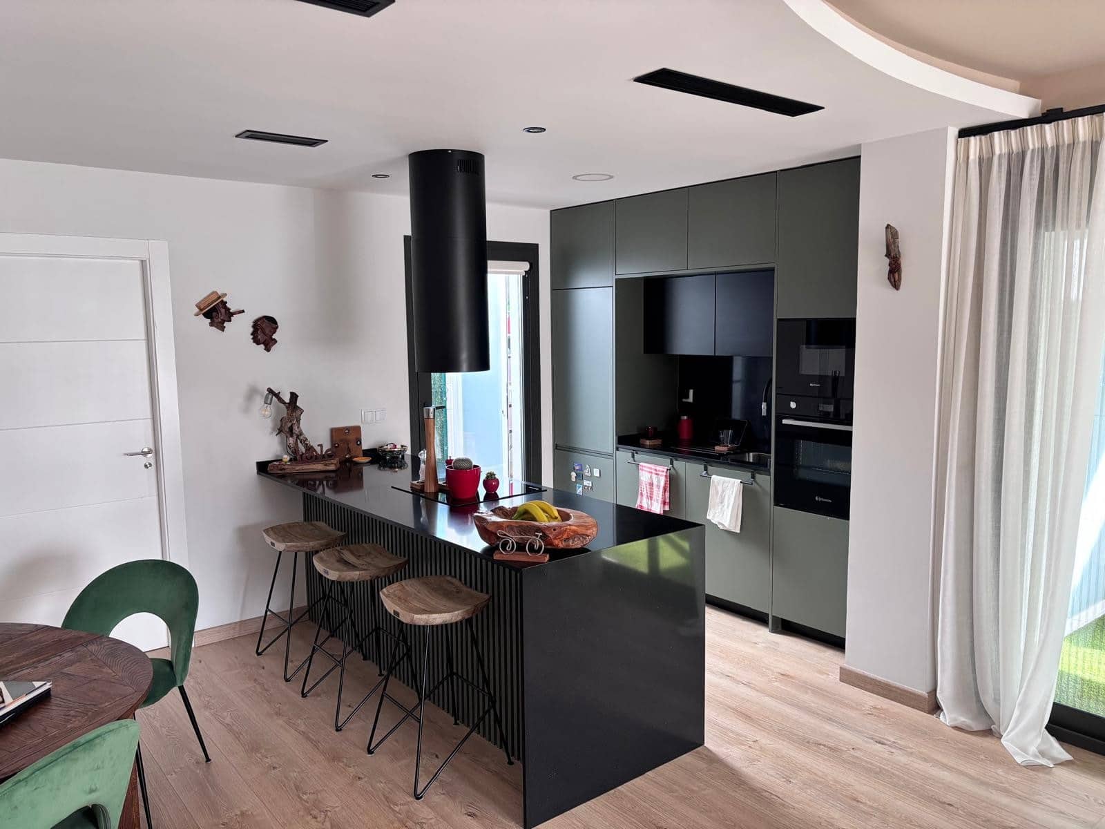 Casa de 2 habitaciones en Los Montesinos en venta - 374.500 € (Ref: 9784903)