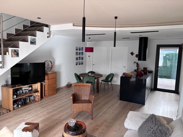 2 slaapkamer Huis te koop in Los Montesinos - € 374.500 (Ref: 9784903)