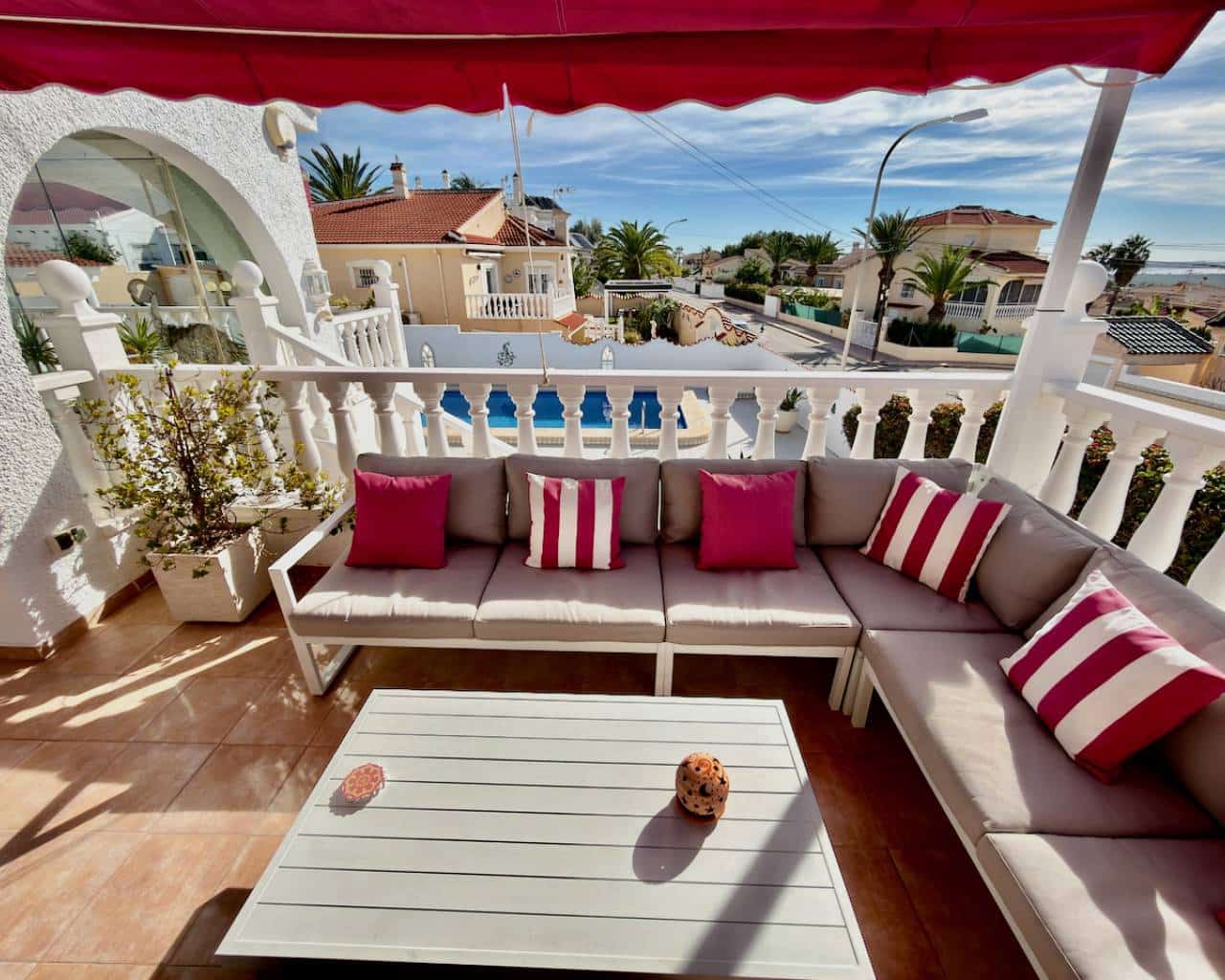 4 sovrum Villa till salu i Ciudad Quesada med pool garage - 495 000 € (Ref: 9784906)