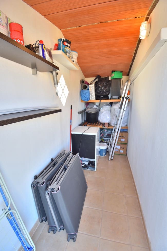 2 bedroom Semi-detached Villa for sale in Rojales with pool - € 189,000 (Ref: 9784908)