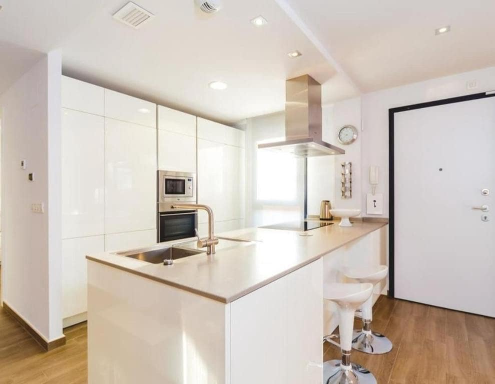 4 makuuhuone Huvila myytävänä paikassa Torrevieja - 559 000 € (Ref: 9805597)
