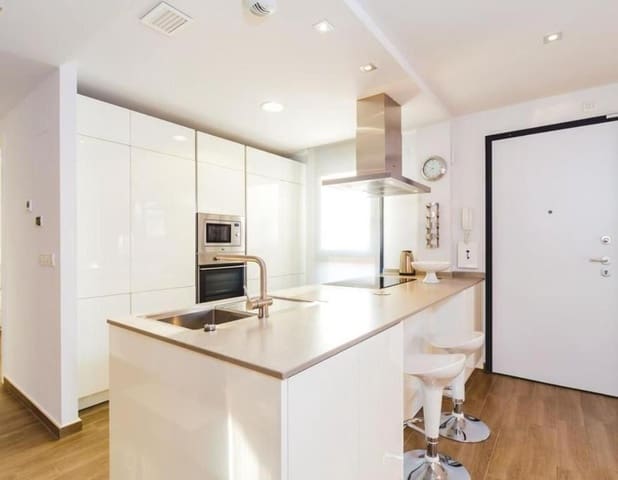 4 makuuhuone Huvila myytävänä paikassa Torrevieja - 559 000 € (Ref: 9805597)