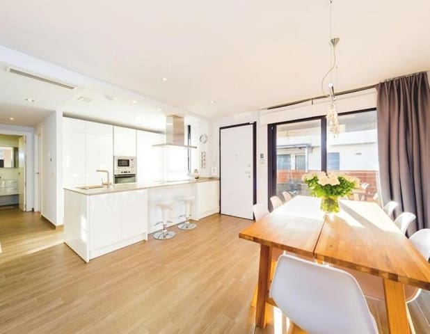 4 makuuhuone Huvila myytävänä paikassa Torrevieja - 559 000 € (Ref: 9805597)