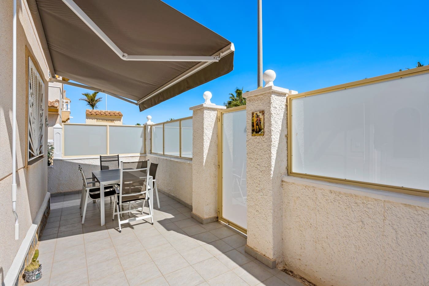 3 bedroom Villa for sale in Ciudad Quesada with pool - € 239,000 (Ref: 9815133)