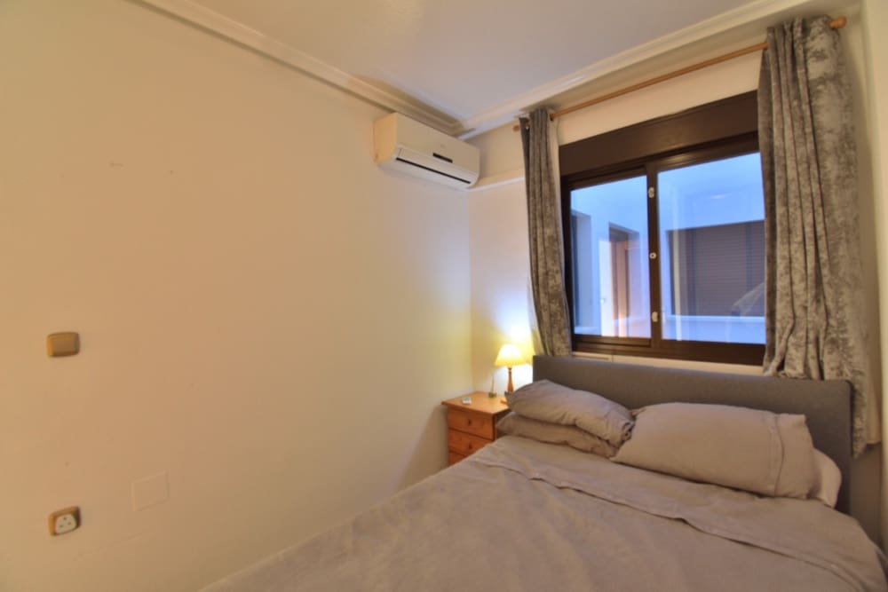 2 soveværelse Lejlighed til salg i Formentera del Segura med swimmingpool - € 134.000 (Ref: 9815370)