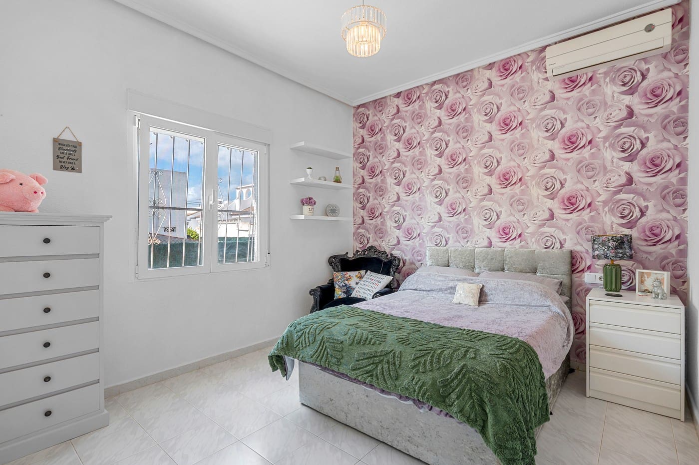 Chalet de 3 habitaciones en Ciudad Quesada en venta - 440.000 € (Ref: 9826179)