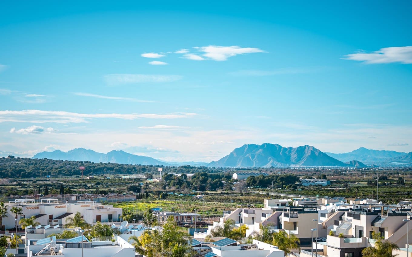 2 bedroom Apartment for sale in Benijofar with pool - € 359,000 (Ref: 9841454)