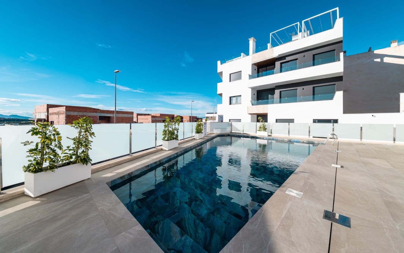 2 bedroom Apartment for sale in Benijofar with pool - € 359,000 (Ref: 9841454)