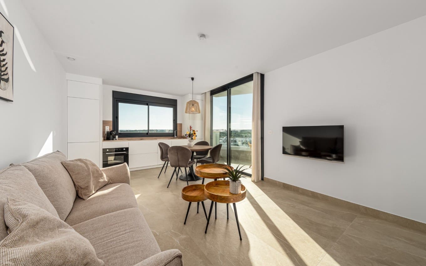 2 bedroom Apartment for sale in Benijofar with pool - € 359,000 (Ref: 9841454)