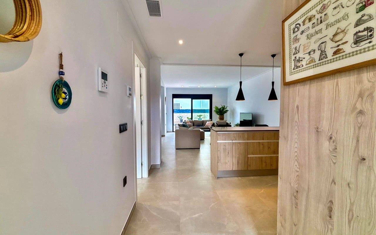 2 slaapkamer Villa te koop in Benijofar met zwembad garage - € 429.500 (Ref: 9841883)