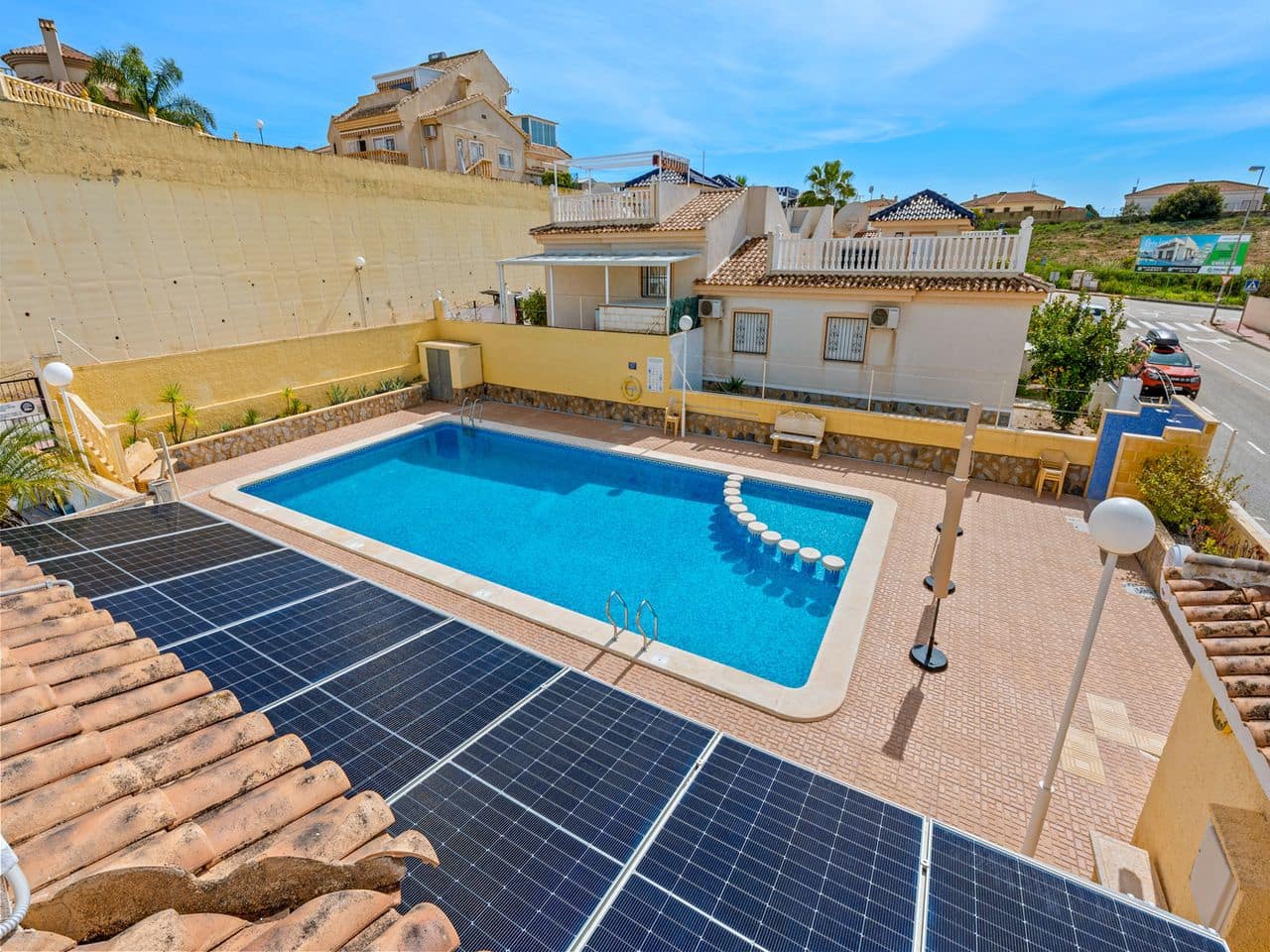 3 bedroom Villa for sale in Rojales with pool - € 249,000 (Ref: 9889389)