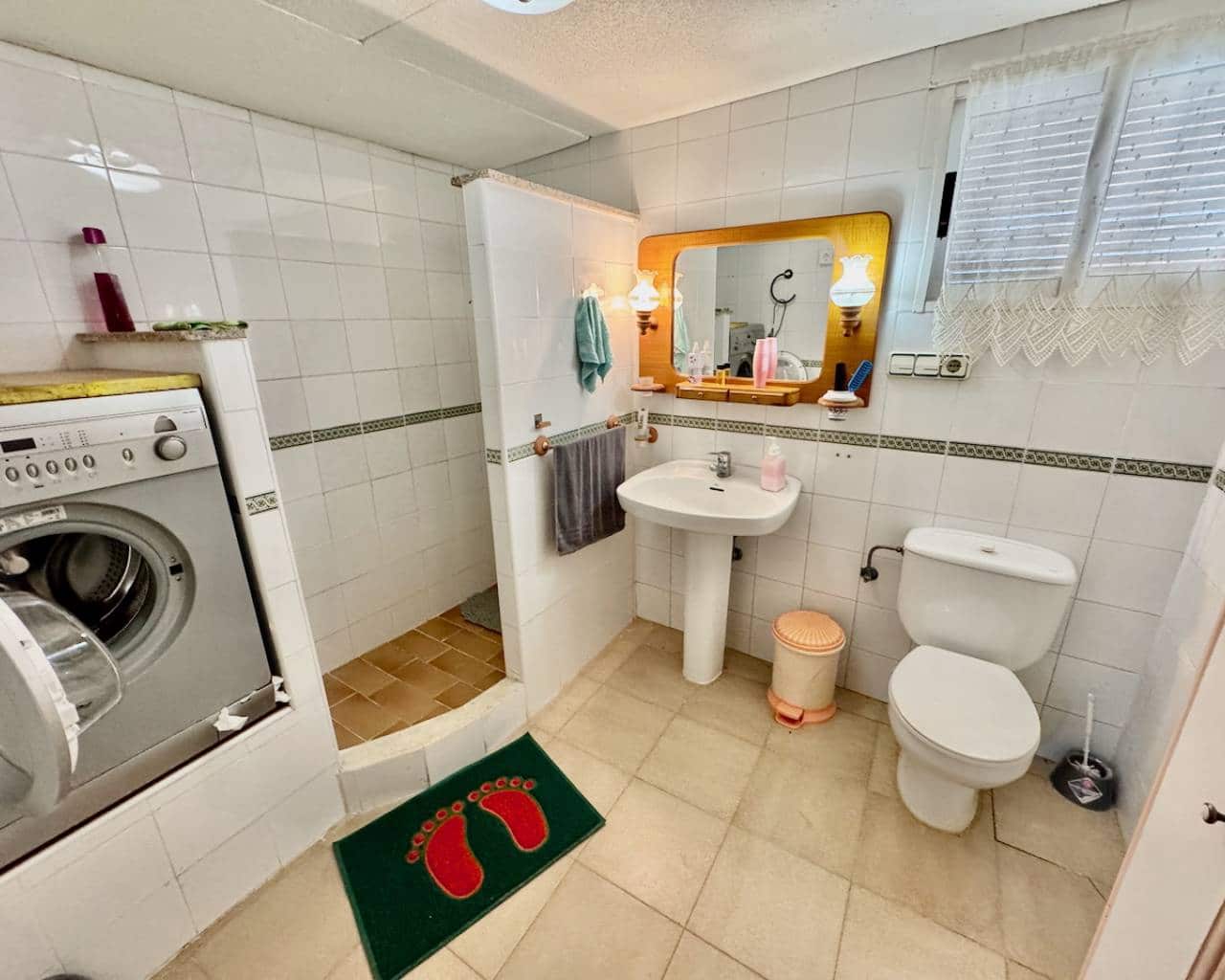 4 soveværelse Finca/Landehus til salg i Guardamar del Segura med garage - € 180.000 (Ref: 9889465)