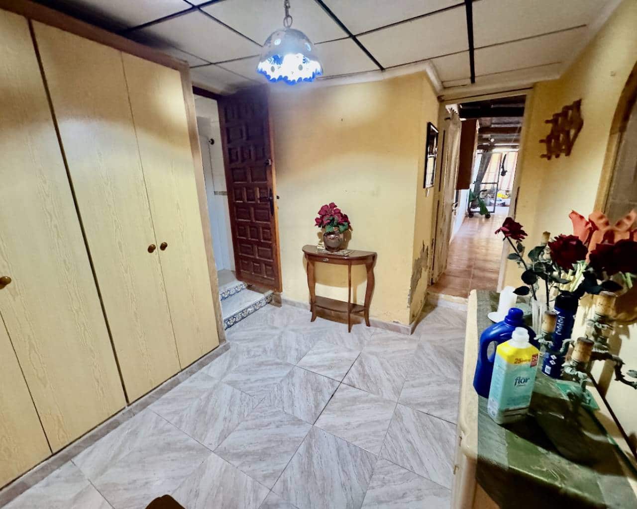 4 soveværelse Finca/Landehus til salg i Guardamar del Segura med garage - € 180.000 (Ref: 9889465)