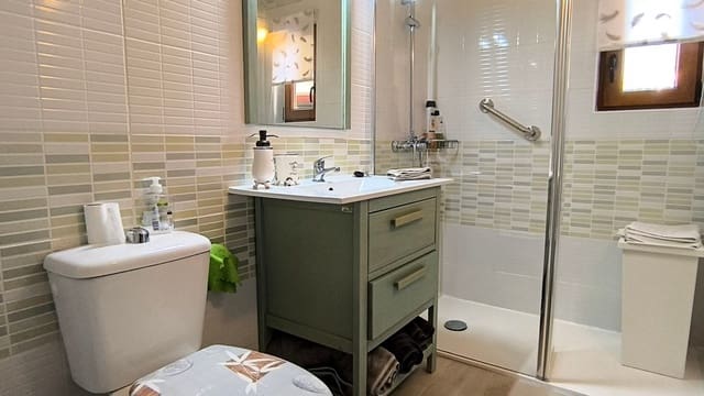 4 slaapkamer Villa te koop in Benijófar met zwembad garage - € 500.000 (Ref: 9967061)