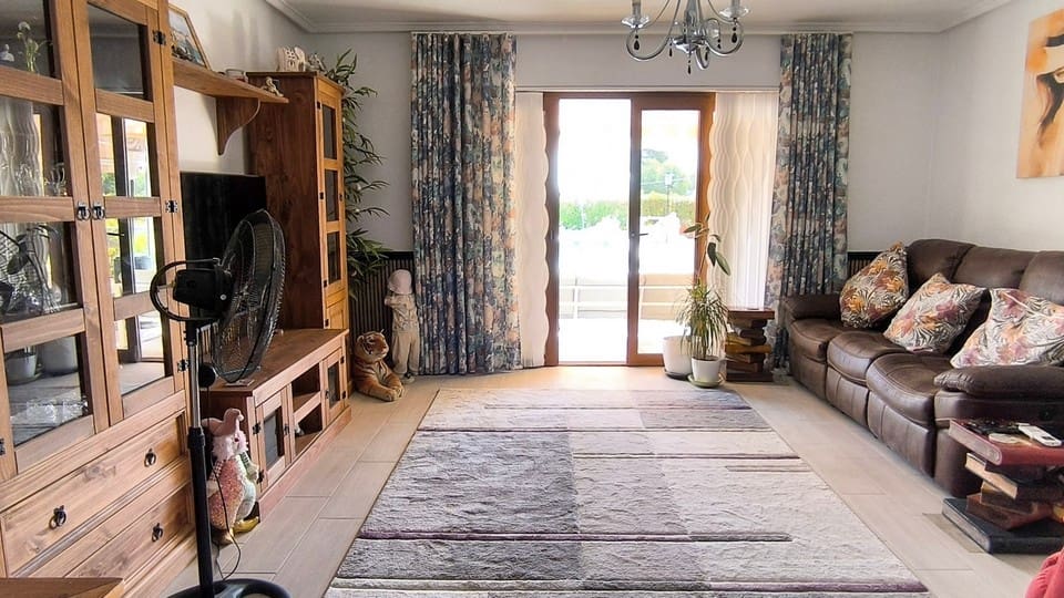 4 chambre Villa/Maison à vendre à Benijofar avec piscine garage - 500 000 € (Ref: 9967061)