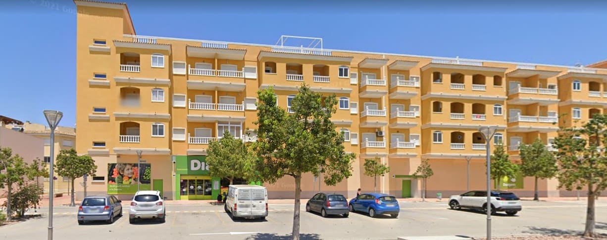 2 bedroom Apartment for sale in Formentera del Segura with pool - € 110,000 (Ref: 9976320)