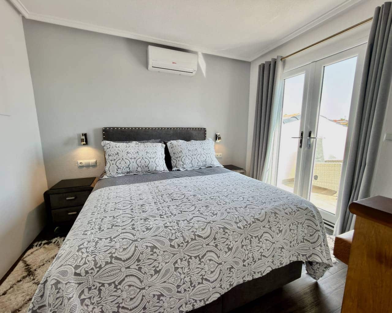 3 soveværelse Villa til salg i Ciudad Quesada med swimmingpool garage - € 595.995 (Ref: 9996449)