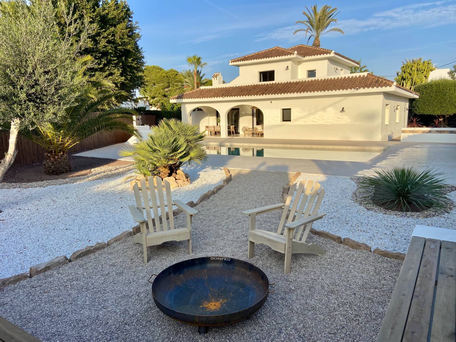 4 soverom Villa til salgs i Cabo Roig med svømmebasseng garasje - € 1 700 000 (Ref: 9996451)