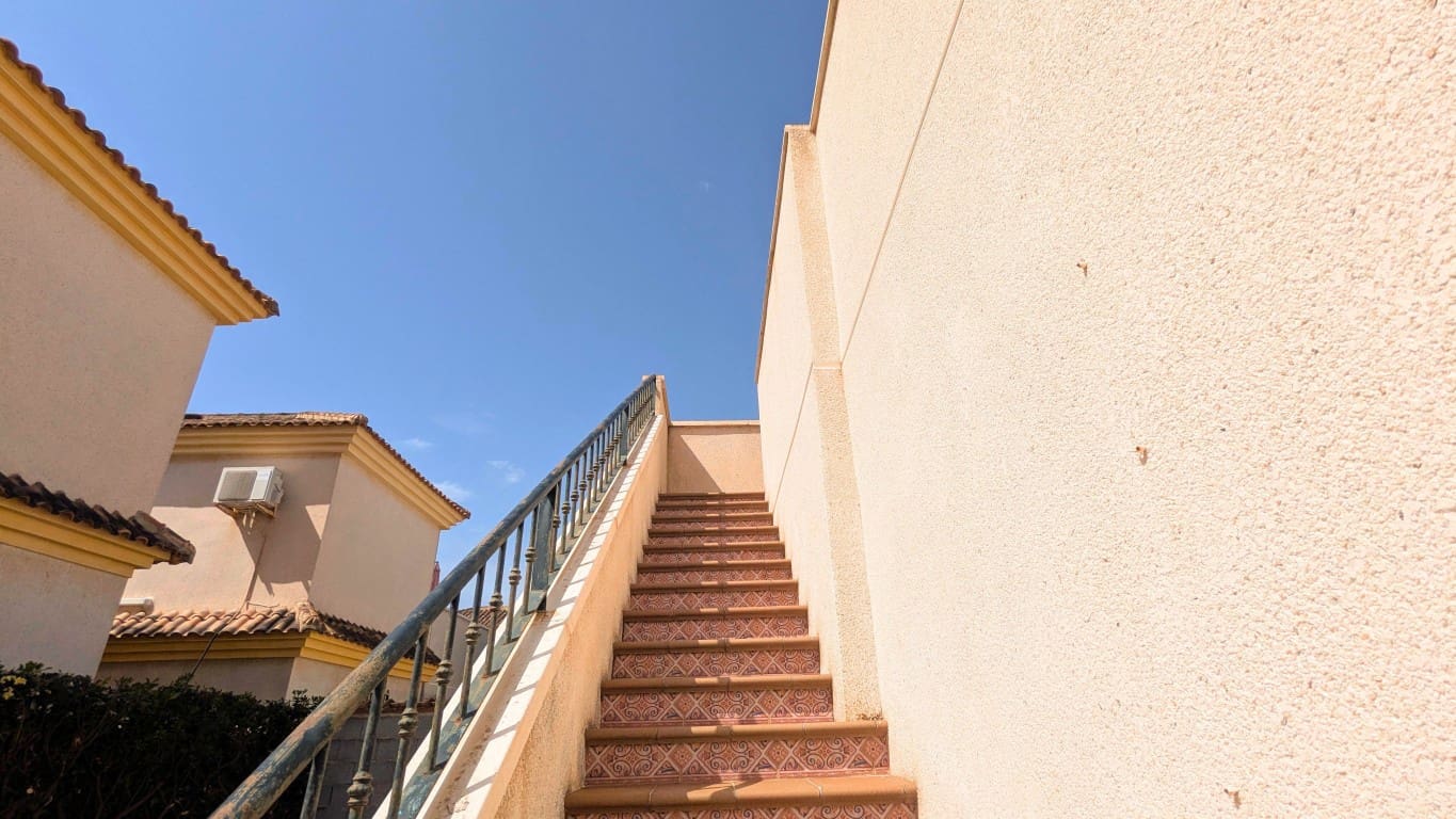 3 soverom Villa til salgs i Lo Crispin med svømmebasseng - € 225 000 (Ref: 9996455)