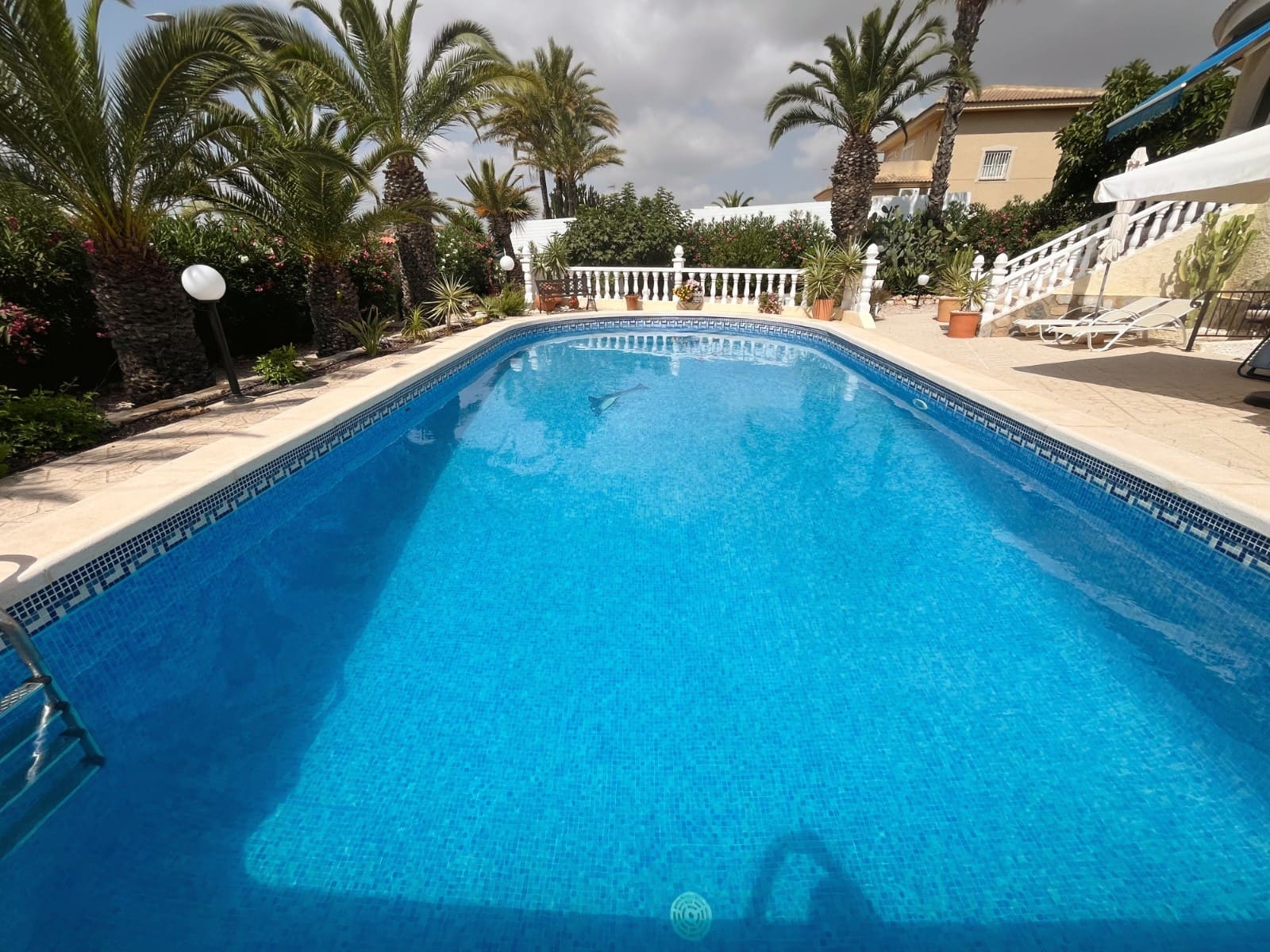 6 soveværelse Villa til salg i Ciudad Quesada med swimmingpool - € 685.000 (Ref: 9996457)