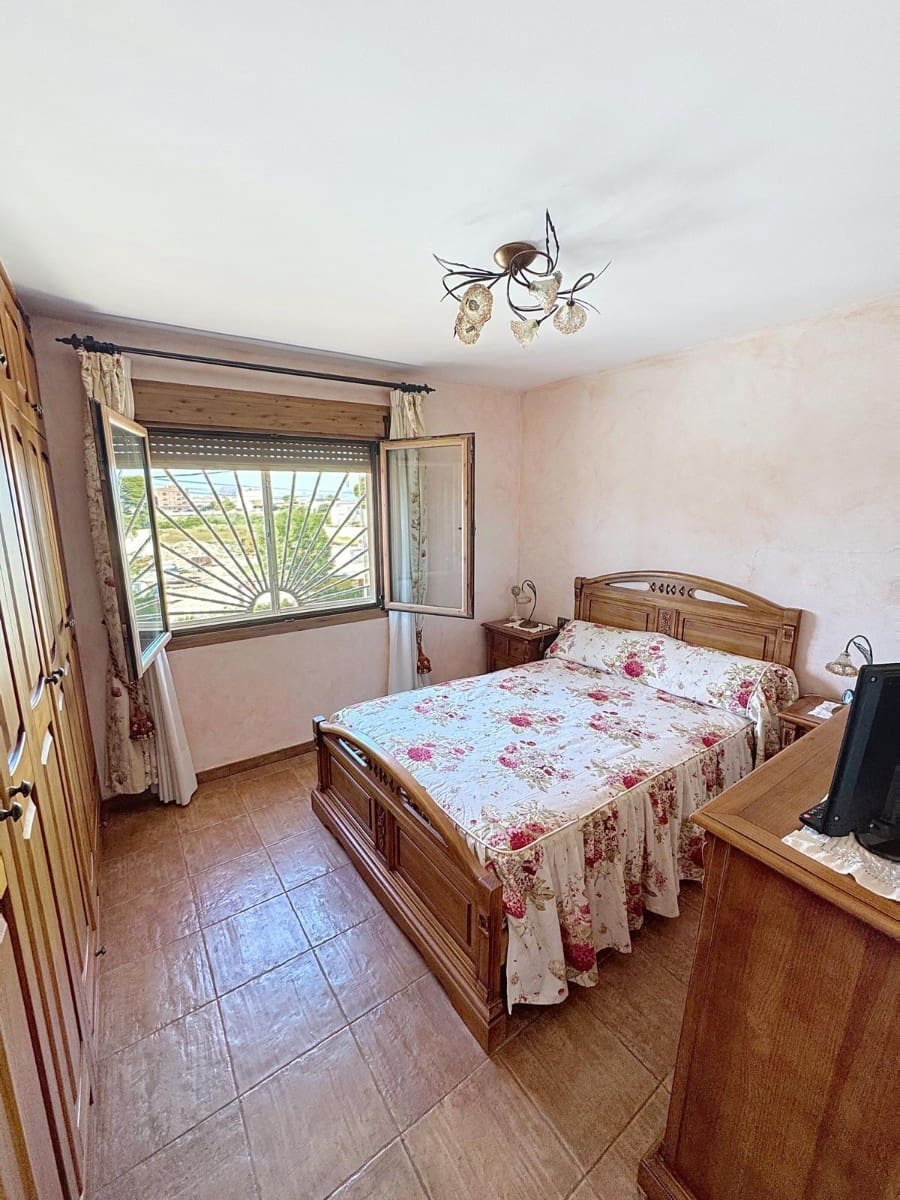 3 sovrum Hus till salu i Rojales med garage - 210 000 € (Ref: 9996465)