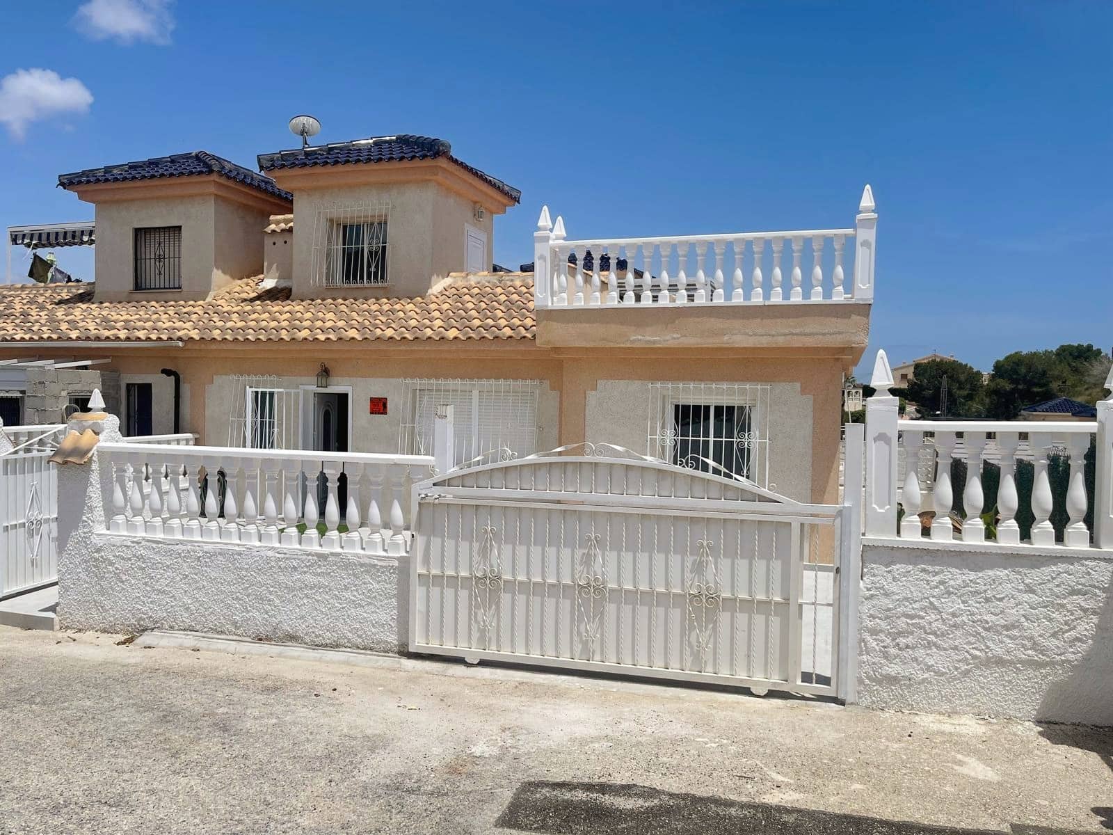 3 camera da letto Casa in vendita in Ciudad Quesada con piscina - 249.000 € (Rif: 9996466)
