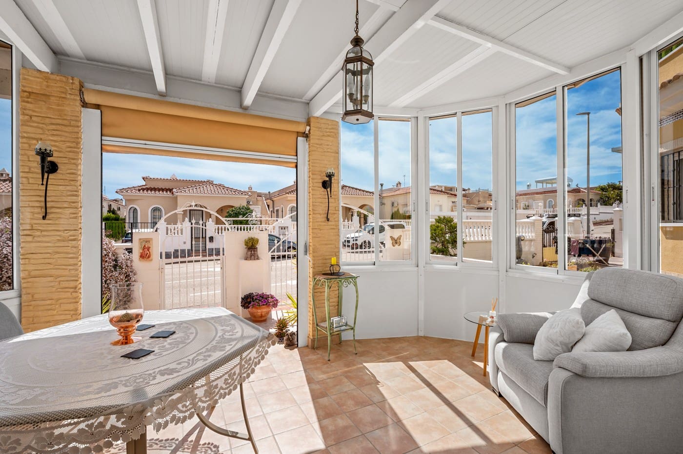 3 bedroom Villa for sale in Algorfa with pool - € 295,000 (Ref: 9996468)