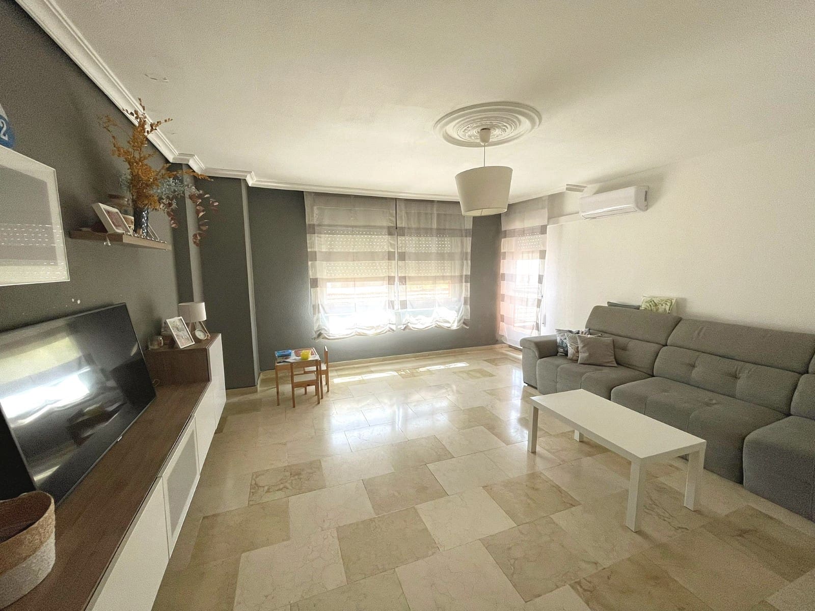 4 makuuhuone Huoneisto myytävänä paikassa Rojales - 145 000 € (Ref: 9996470)
