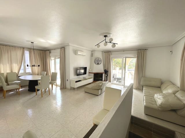 4 slaapkamer Villa te koop in Ciudad Quesada, Rojales met zwembad - € 585.000 (Ref: 9996471)