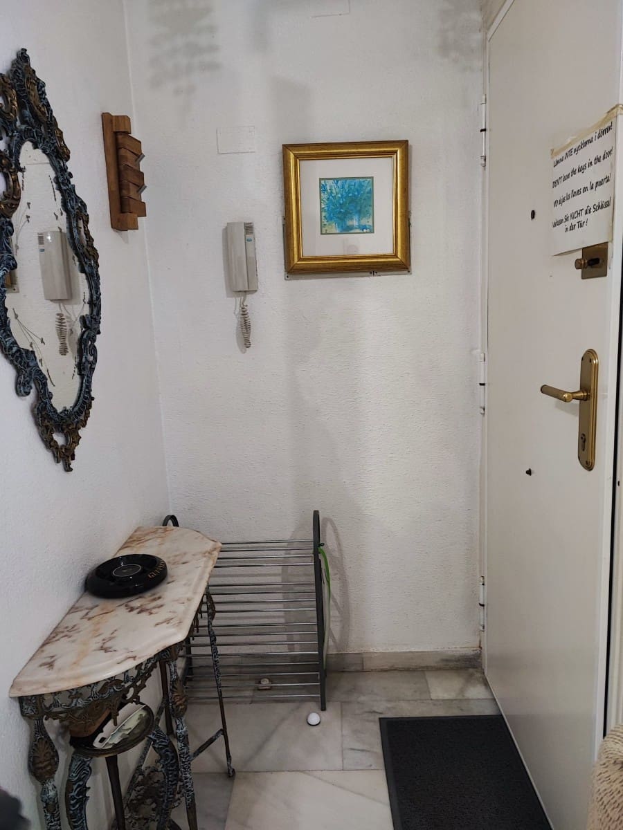 2 sypialnia Apartament na sprzedaż w Torrevieja z basenem garażem - 299 999 € (Ref: 9996472)