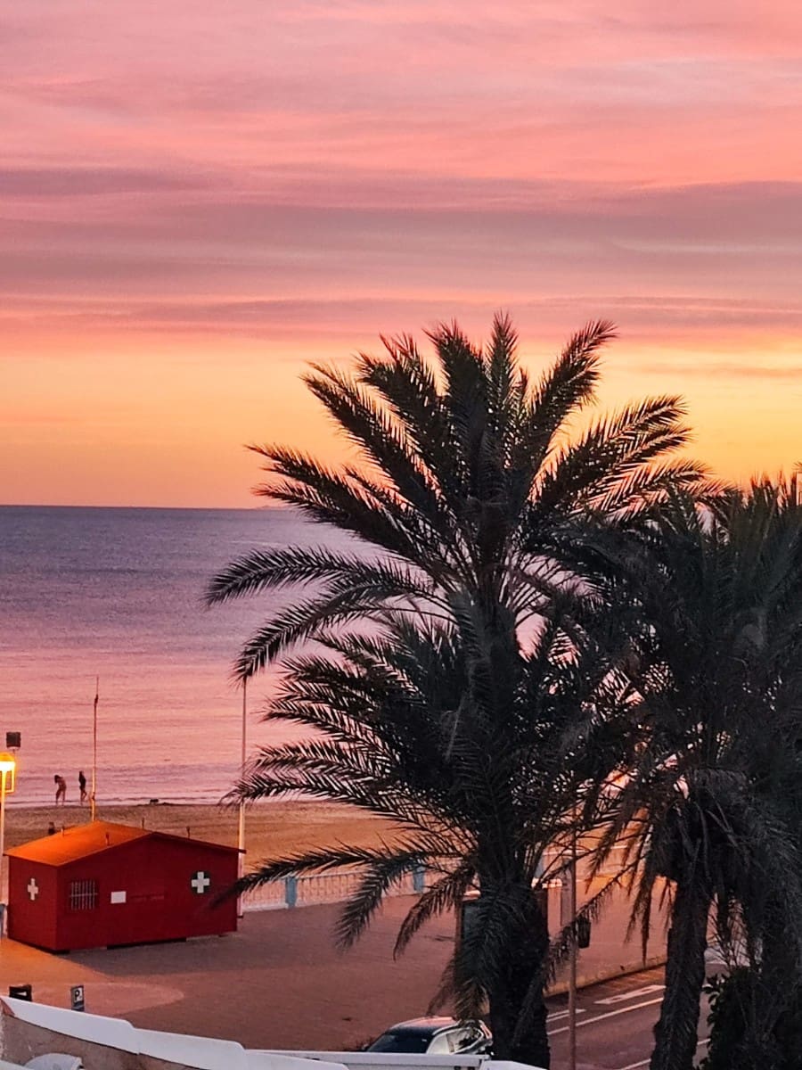 2 sypialnia Apartament na sprzedaż w Torrevieja z basenem garażem - 299 999 € (Ref: 9996472)