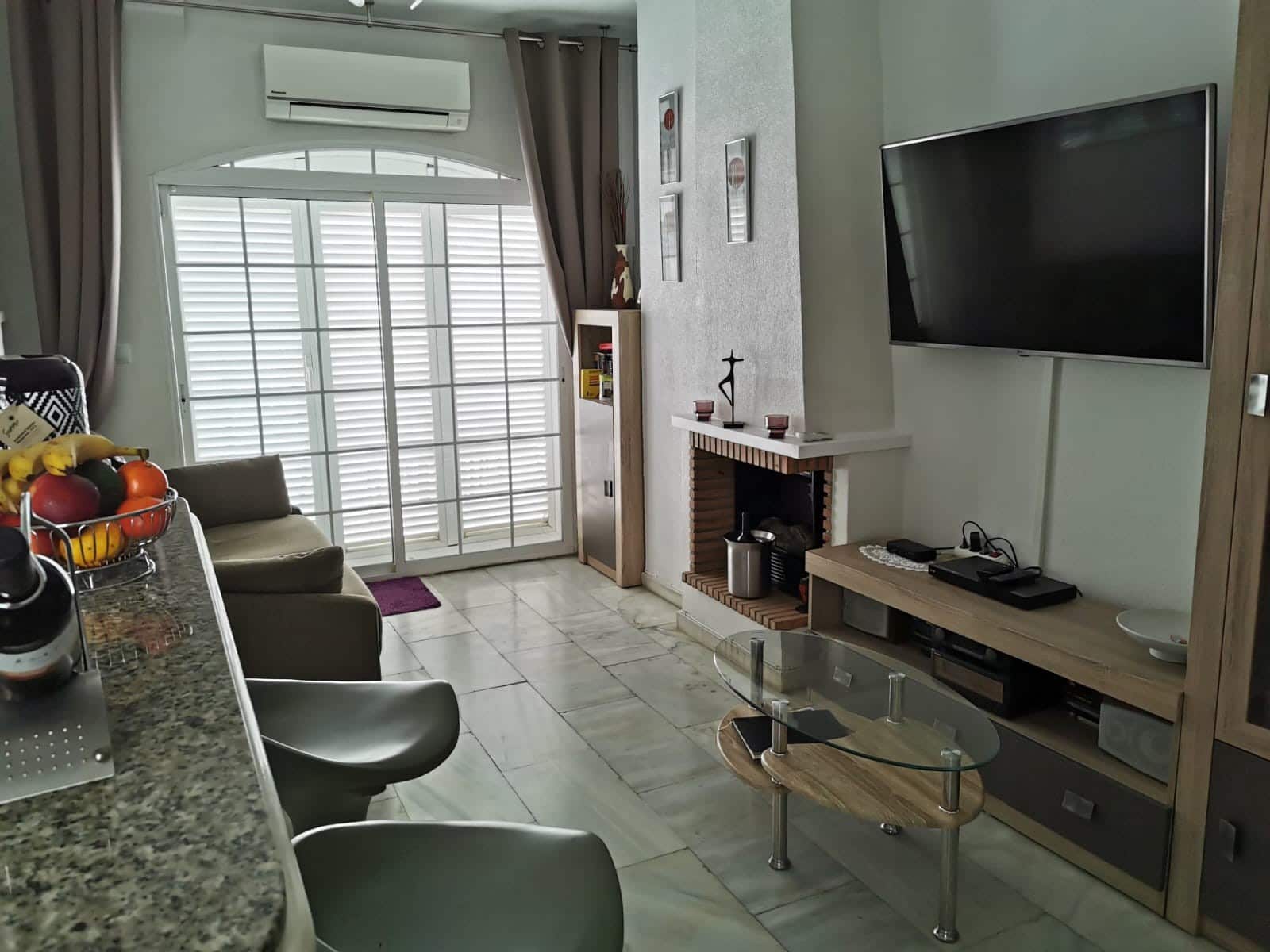 2 sypialnia Apartament na sprzedaż w Torrevieja z basenem garażem - 299 999 € (Ref: 9996472)