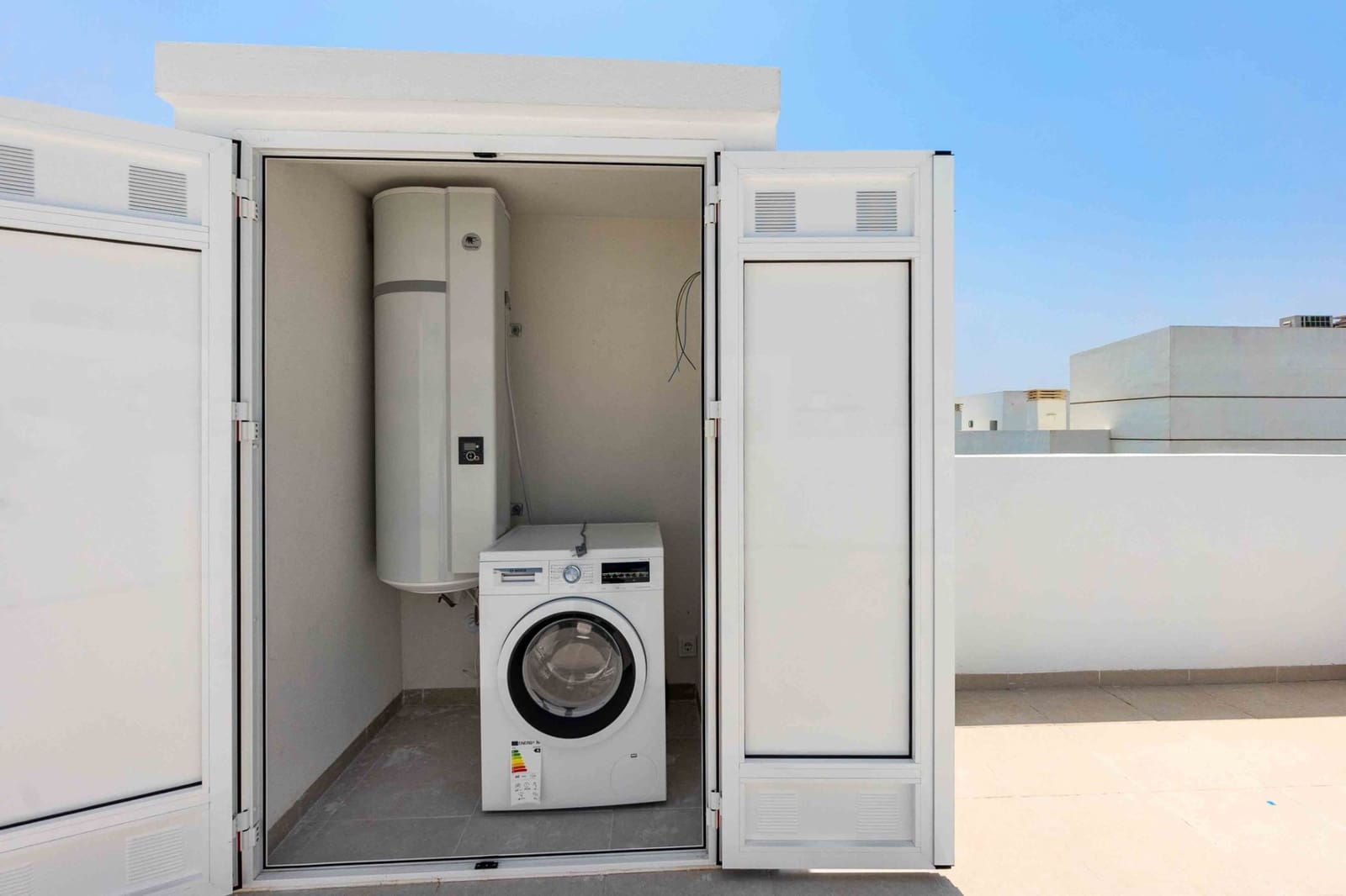 2 Zimmer Apartment zu verkaufen in Ciudad Quesada mit Pool - 337.000 € (Ref: 9996475)
