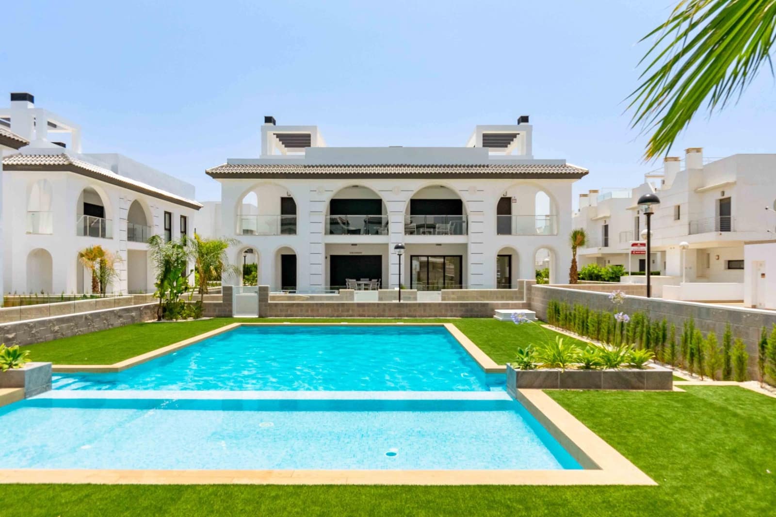 2 Zimmer Apartment zu verkaufen in Ciudad Quesada mit Pool - 337.000 € (Ref: 9996475)