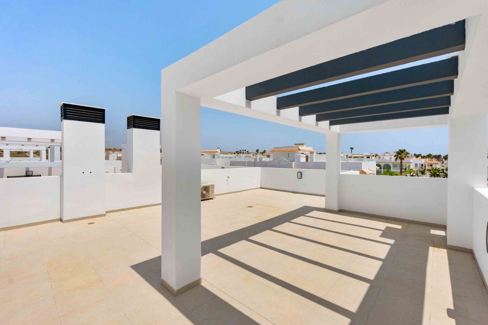 2 Zimmer Apartment zu verkaufen in Ciudad Quesada mit Pool - 337.000 € (Ref: 9996475)