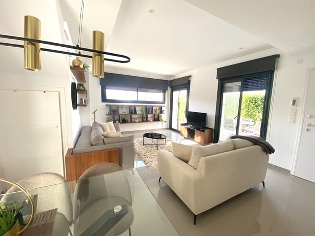 3 sovrum Villa till salu i Ciudad Quesada, Rojales med pool - 499 000 € (Ref: 9996476)