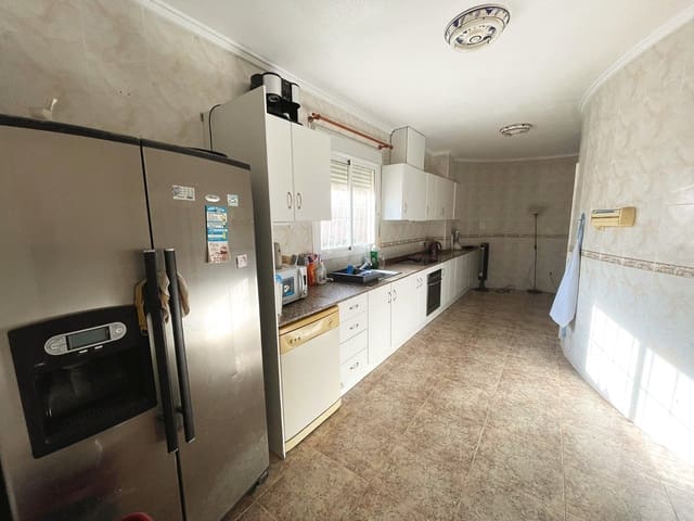 5 Zimmer Villa zu verkaufen in Ciudad Quesada, Rojales mit Pool - 450.000 € (Ref: 9996478)