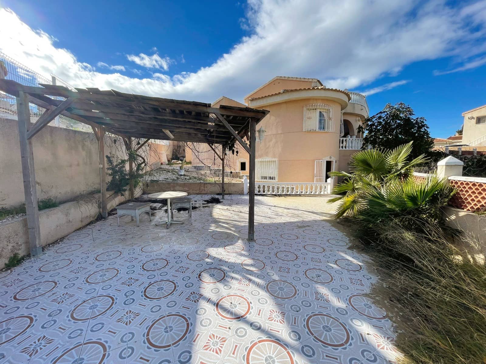 5 Zimmer Villa zu verkaufen in Ciudad Quesada mit Pool - 450.000 € (Ref: 9996478)