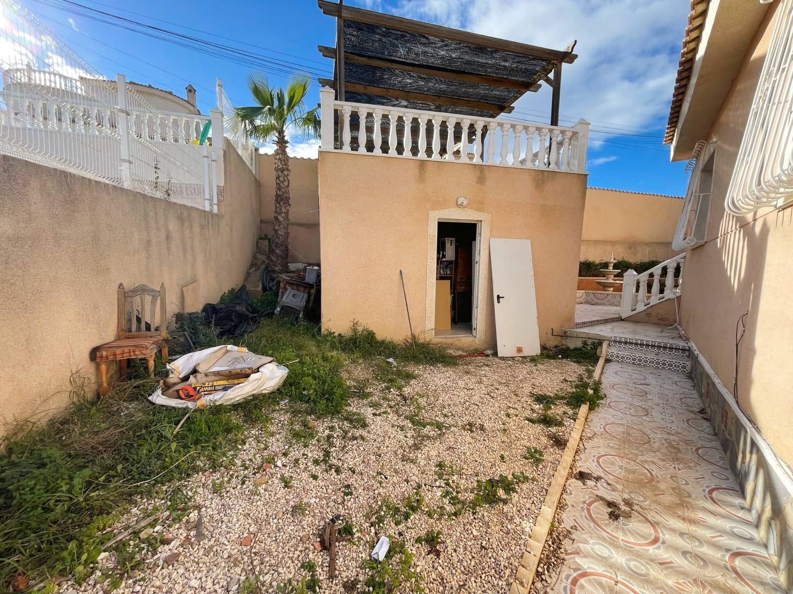 5 Zimmer Villa zu verkaufen in Ciudad Quesada mit Pool - 450.000 € (Ref: 9996478)