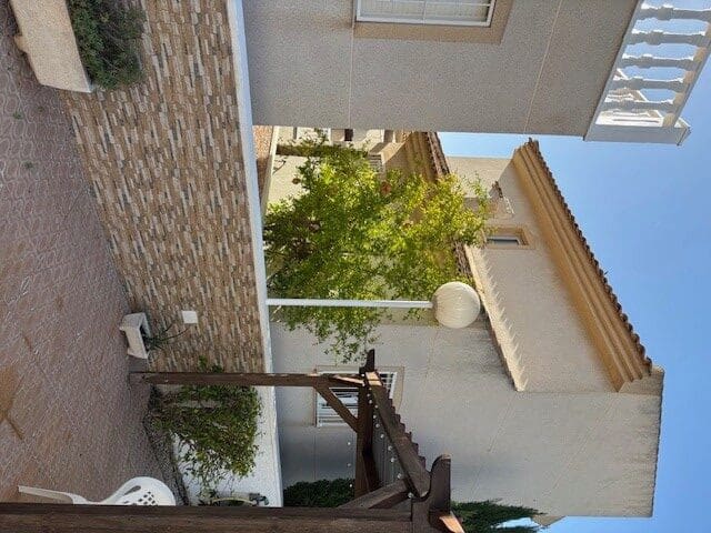 3 Zimmer Villa zu verkaufen in Ciudad Quesada mit Pool - 230.000 € (Ref: 9996481)