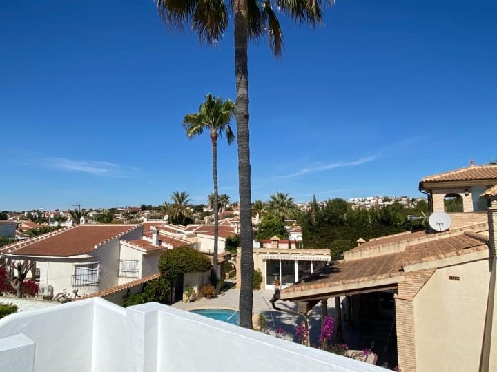3 chambre Villa/Maison à vendre à Ciudad Quesada avec piscine - 530 000 € (Ref: 9996482)