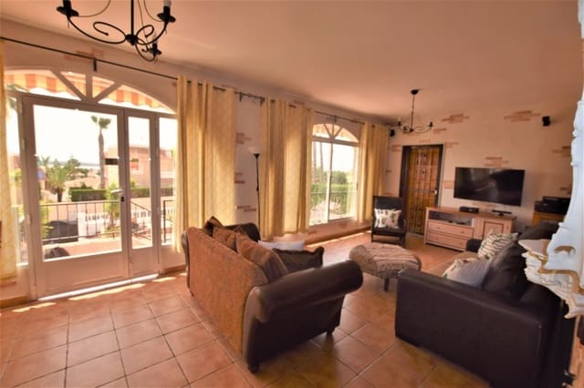 5 Zimmer Villa zu verkaufen in Ciudad Quesada, Rojales mit Pool - 899.000 € (Ref: 9996483)