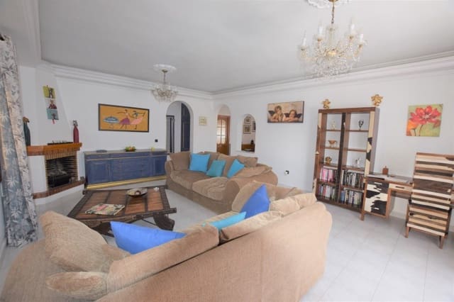 5 Zimmer Villa zu verkaufen in Ciudad Quesada, Rojales mit Pool - 899.000 € (Ref: 9996483)