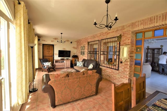 5 Zimmer Villa zu verkaufen in Ciudad Quesada, Rojales mit Pool - 899.000 € (Ref: 9996483)